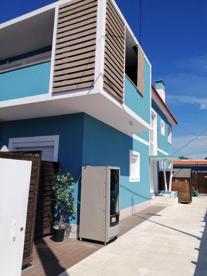 Lisbon Beach Apartments 5 กอสตา ดา กาปาริกา ภายนอก รูปภาพ
