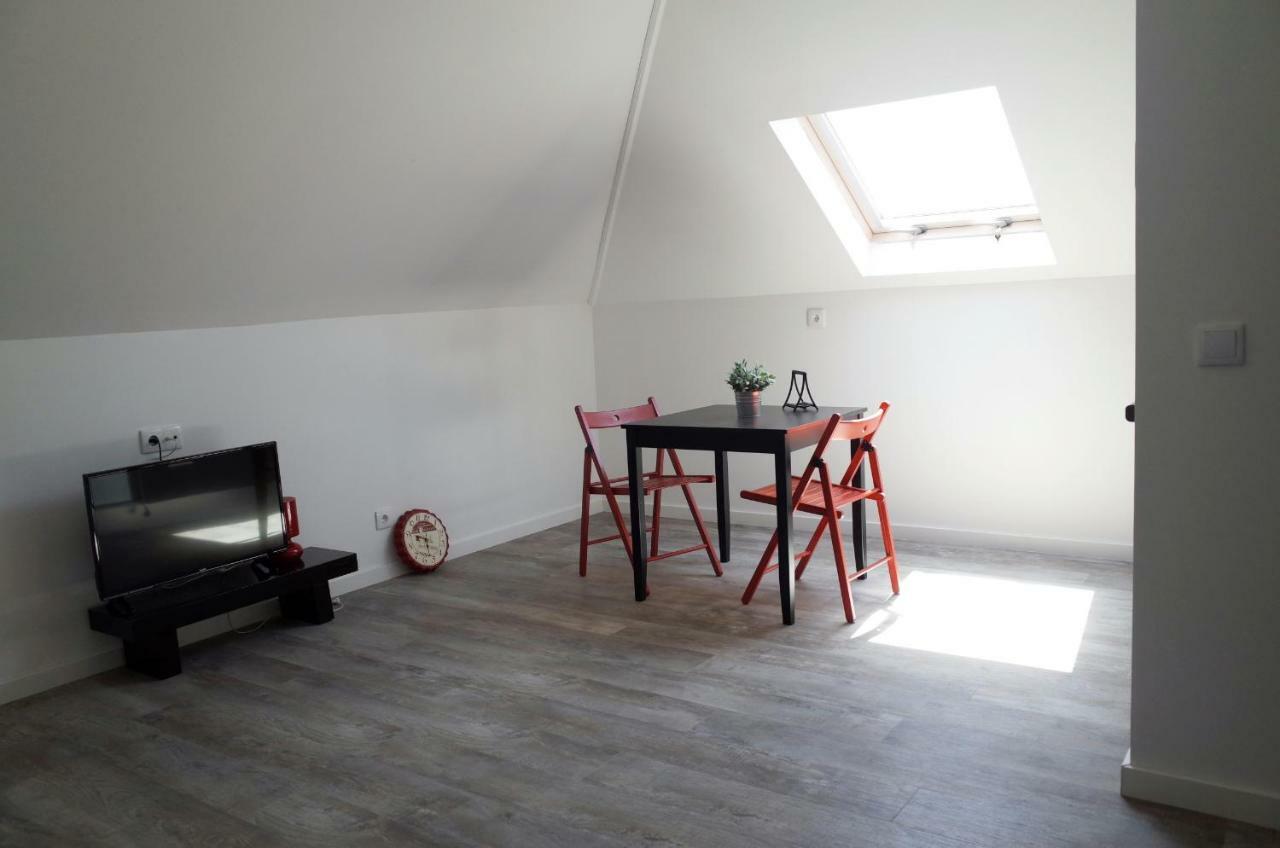 Lisbon Beach Apartments 5 กอสตา ดา กาปาริกา ภายนอก รูปภาพ