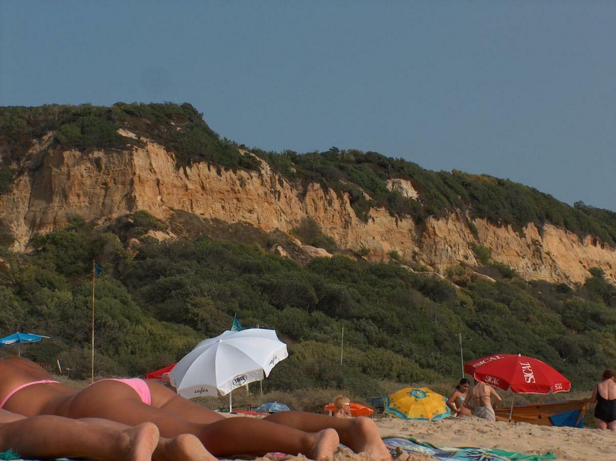 Lisbon Beach Apartments 5 กอสตา ดา กาปาริกา ภายนอก รูปภาพ